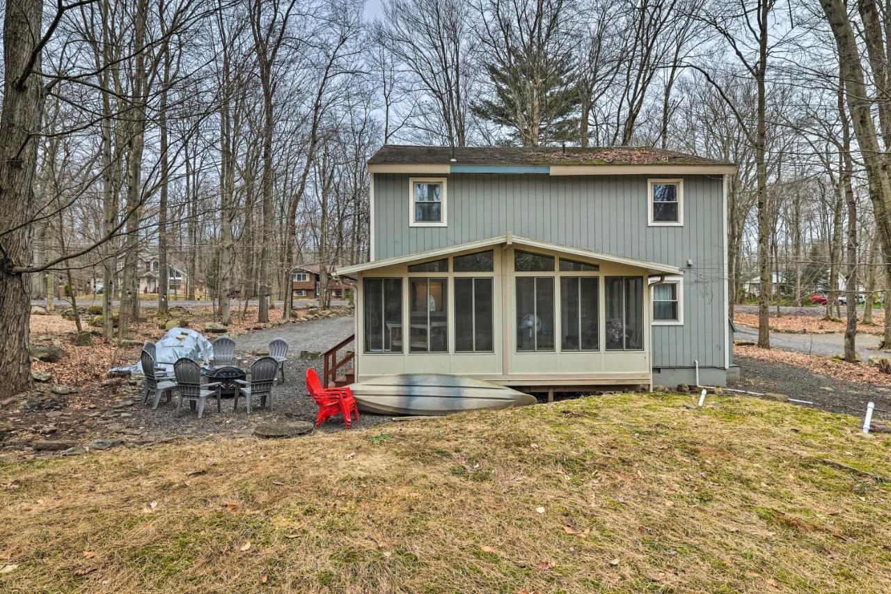 Poconos Vacation Home Walk To Locust Lake! Pocono Lake Екстериор снимка